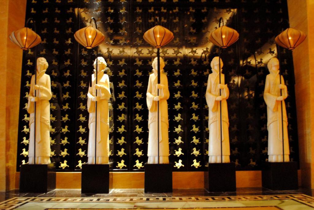 Datong Weidu International Hotel Exterior photo
