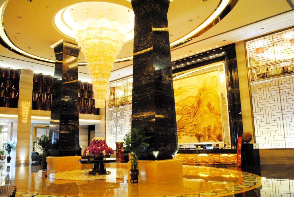 Datong Weidu International Hotel Exterior photo